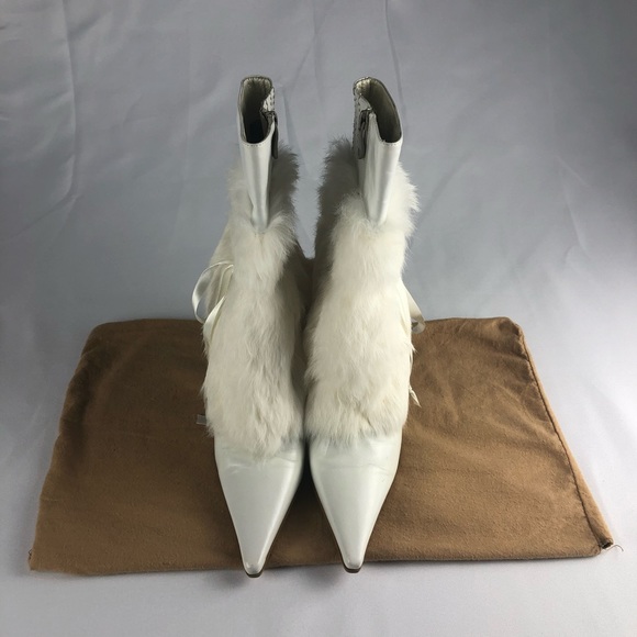 Limi Lianei Rabbit Fur booties boots in white - Picture 5 of 9